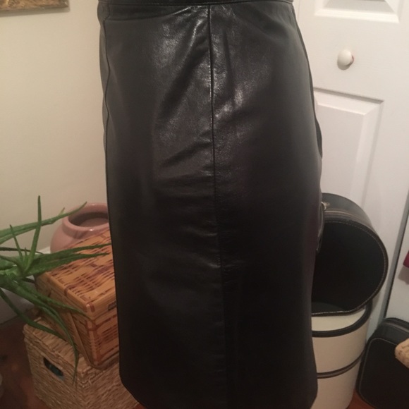 J. King Designs LA vintage leather skirt - Picture 2 of 6